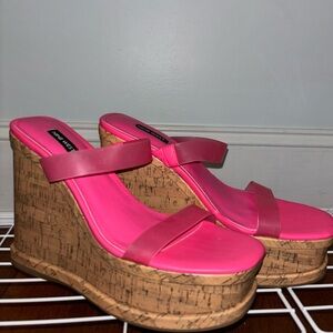 Nine West Rapps 3 Platform Wedge Sandal in Wow Pink - Size 9.5 UNWORN